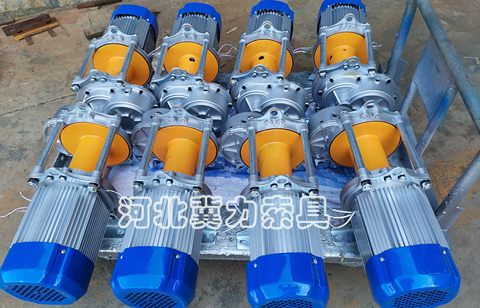 快速電動提升機(jī)展示圖